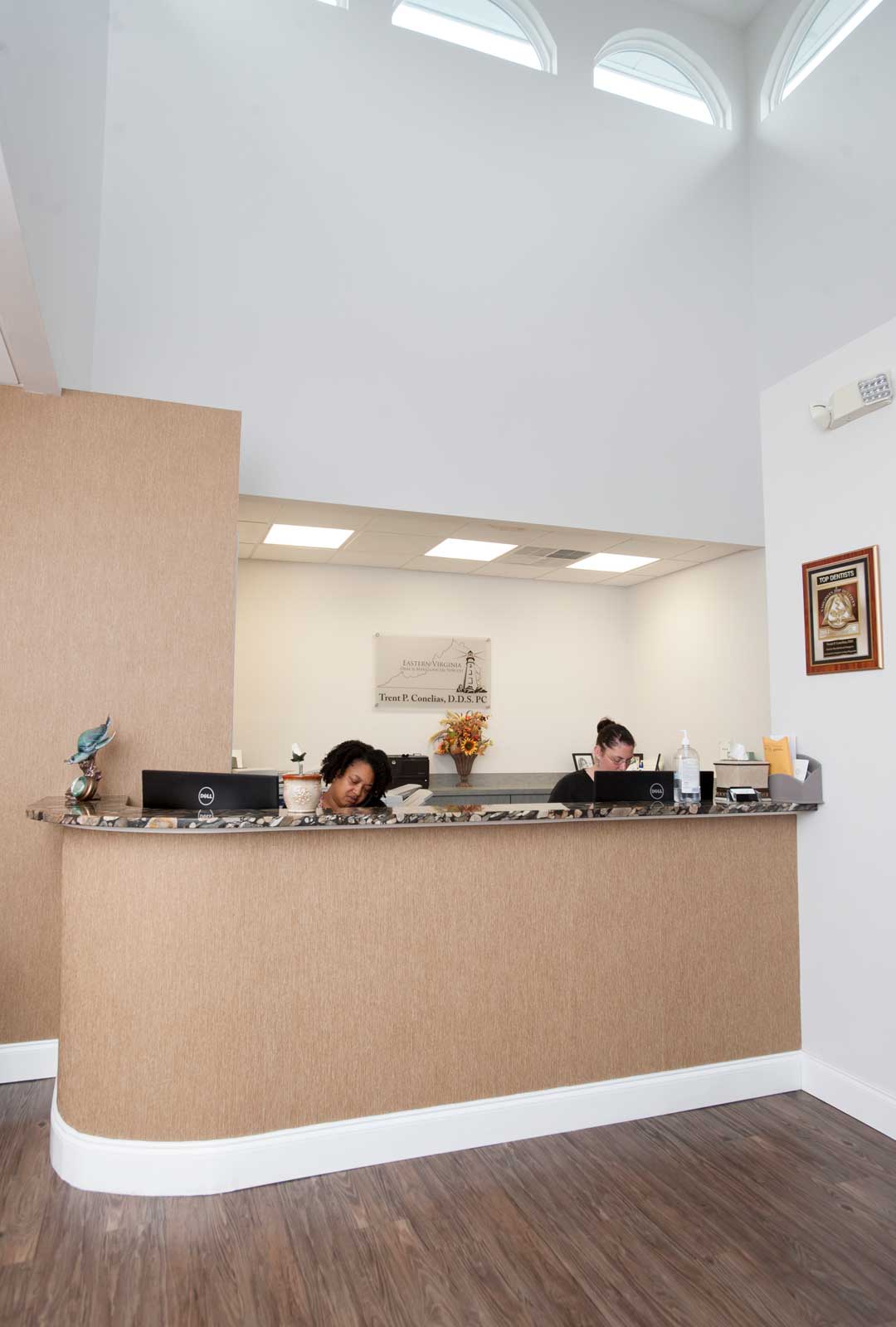 EV Oral & Maxillofacial Surgery